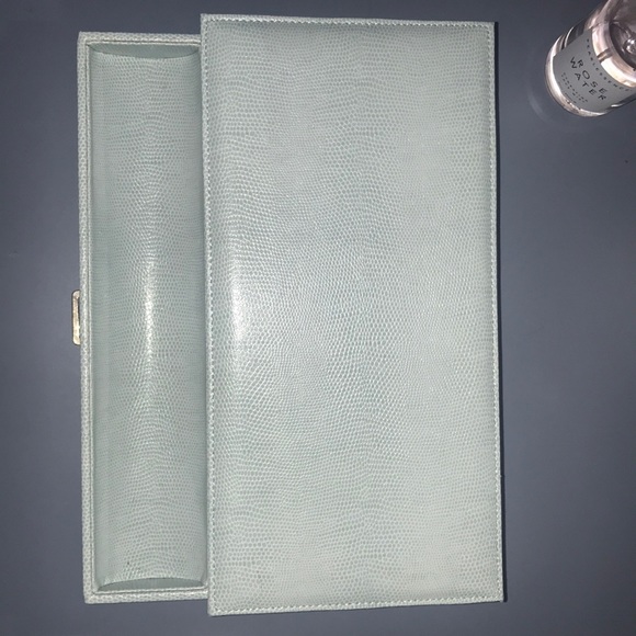 Jewelry box - Picture 1 of 5